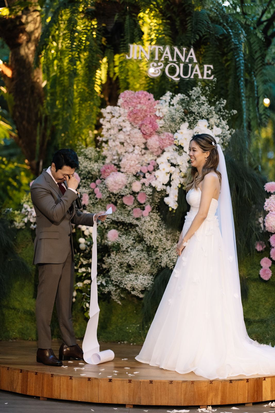 J and Q wedding, photo 9