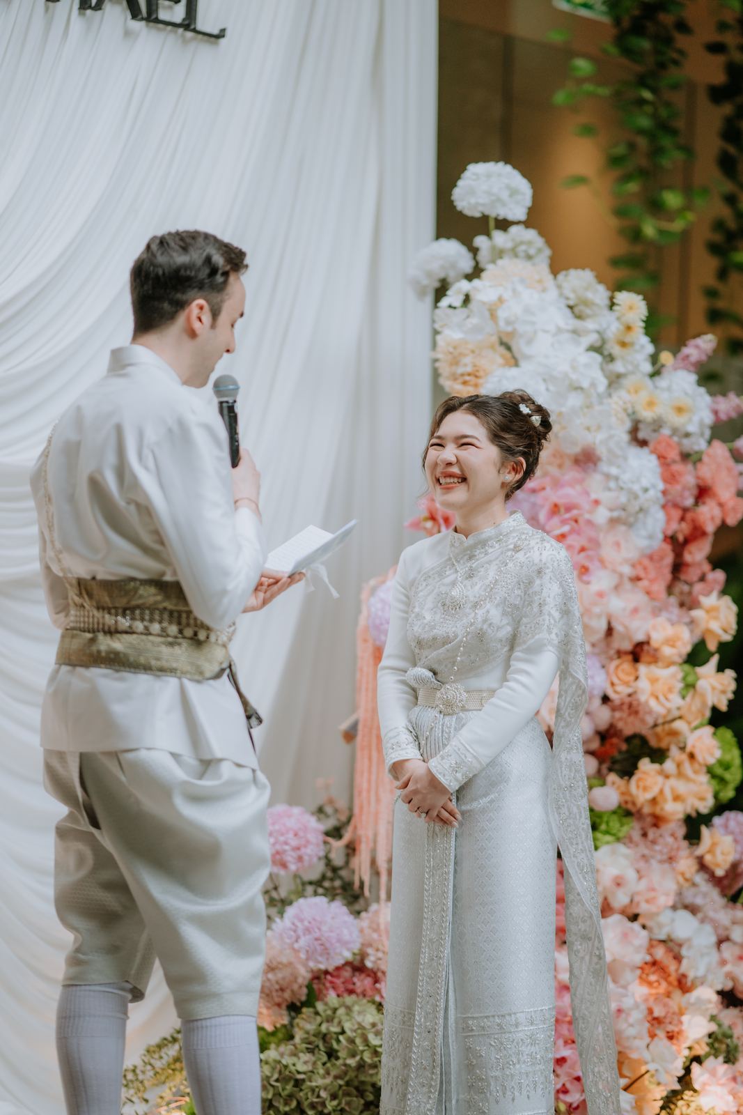 V and R wedding, photo 6